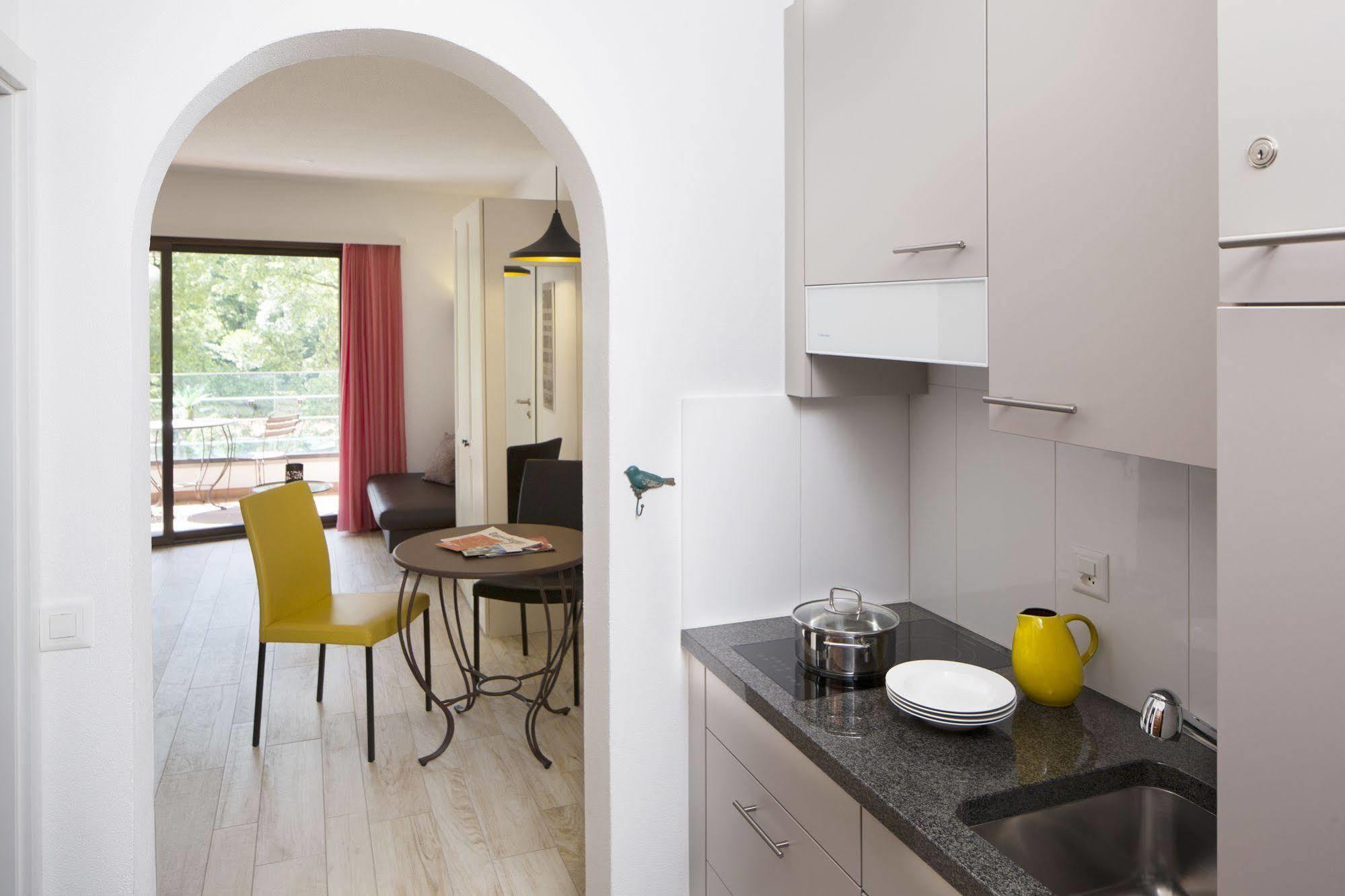 Aparthotel Al Lago Locarno Eksteriør billede